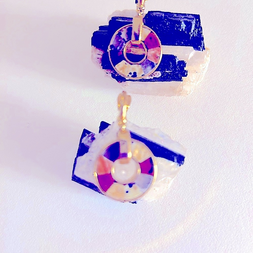 J. Crew NWOT earrings semiprecious inlaid stones in Goldplated donuts, pierced